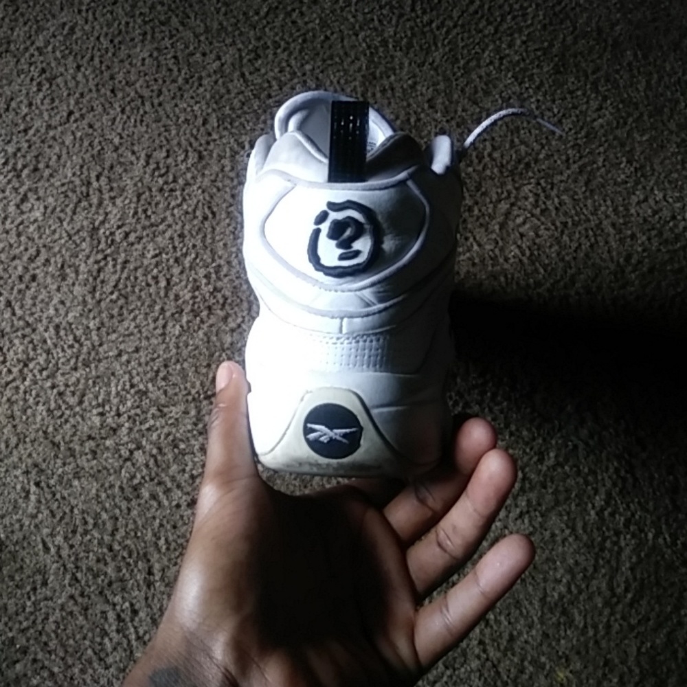 Allen Iverson 2003 Edition - Picture 2 of 4